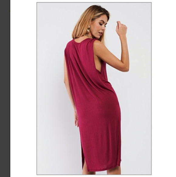 Burgundy Sleeveless Flowy Side Slit Dress/Tunic - Picture 3 of 3